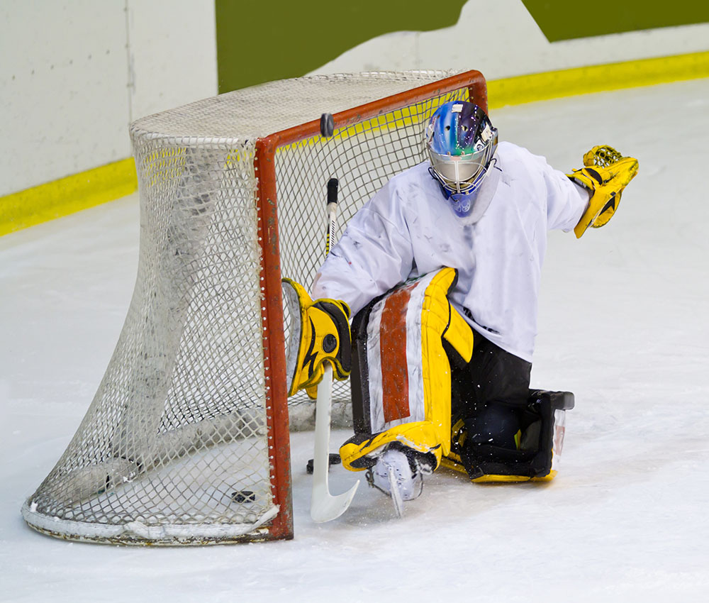 6 Common Ice Hockey Injuries | Dr Geier